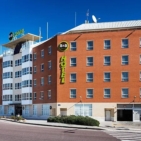 Ciudad De Ciencias Hotel 3*