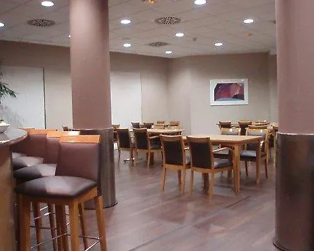 Hotel Ciudad De Ciencias 3*