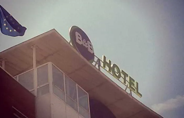 Arena Hotel